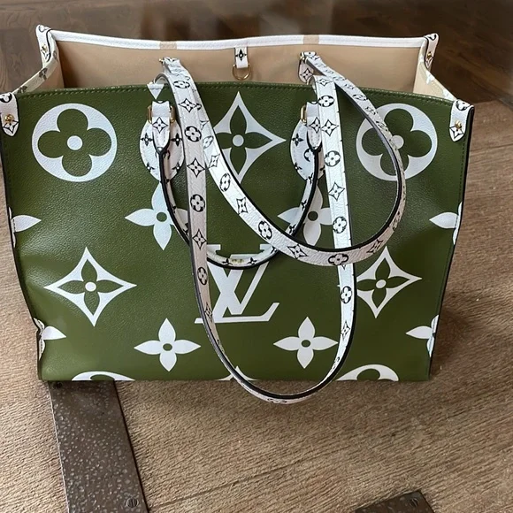 Preowned Louis Vuitton on the go khaki taupe large bag shopper - Picture 2 of 14